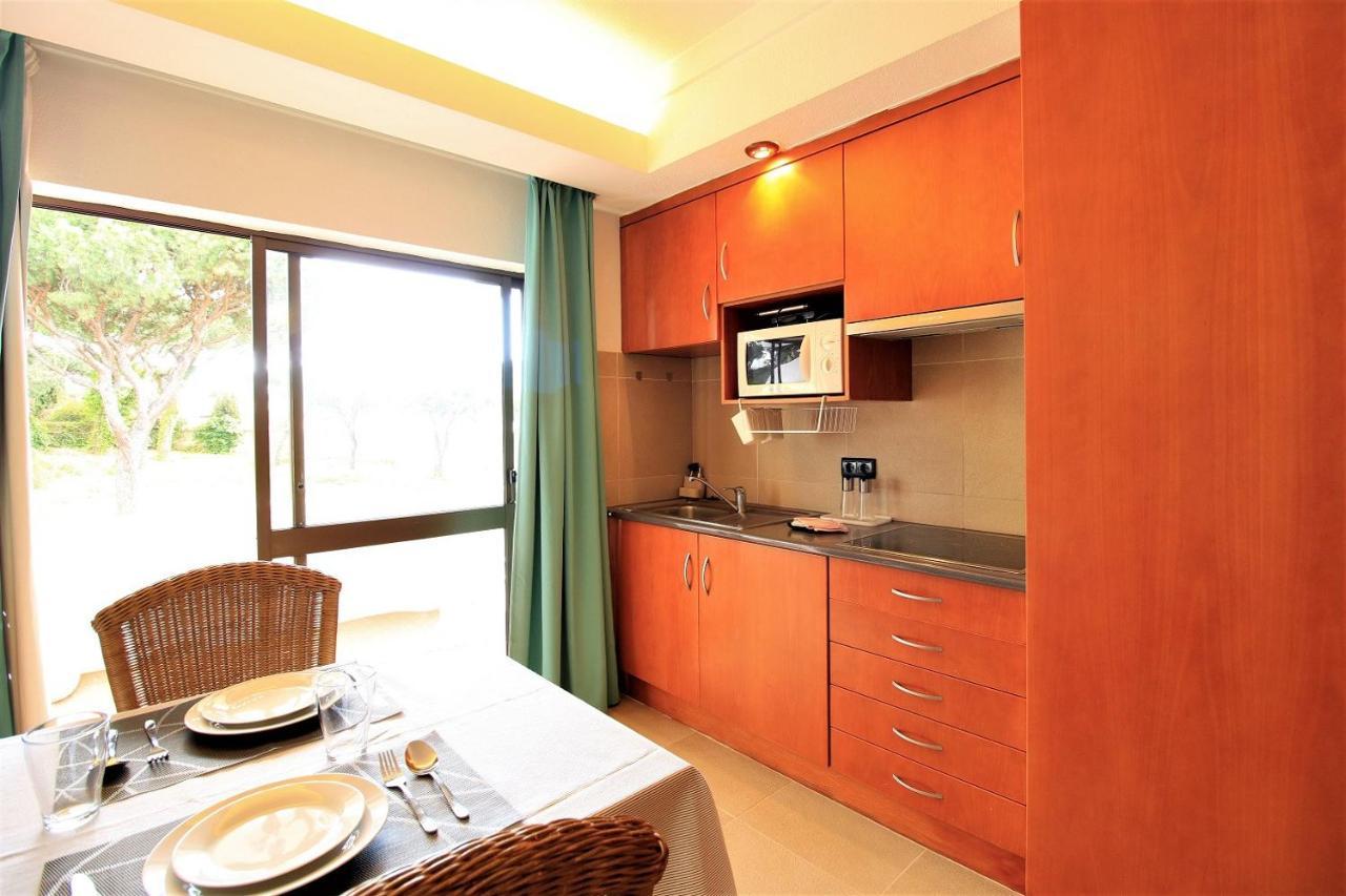 Vilamoura Cosy 3 With Pool By Homing Appartement Buitenkant foto